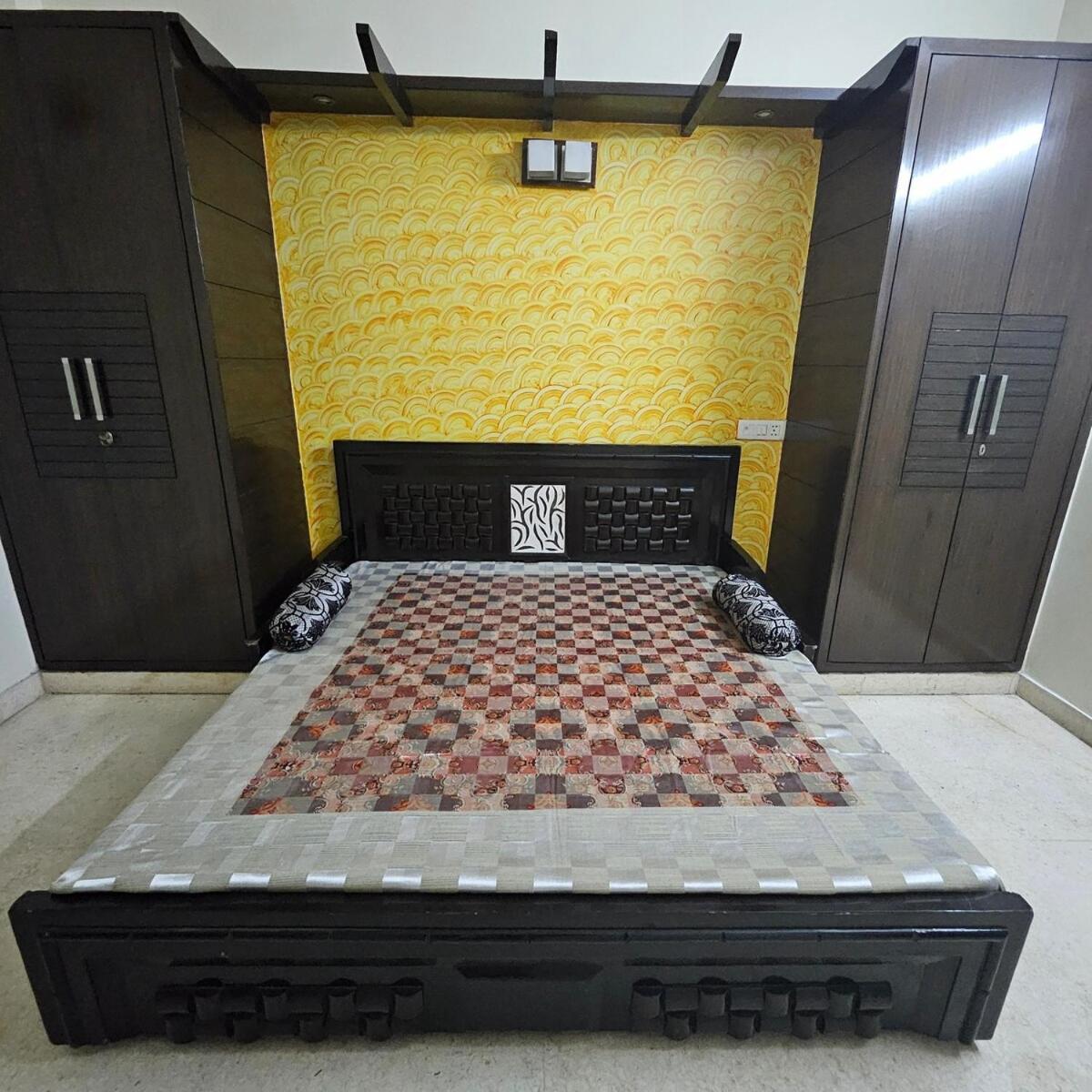 Away A Spacious Abode