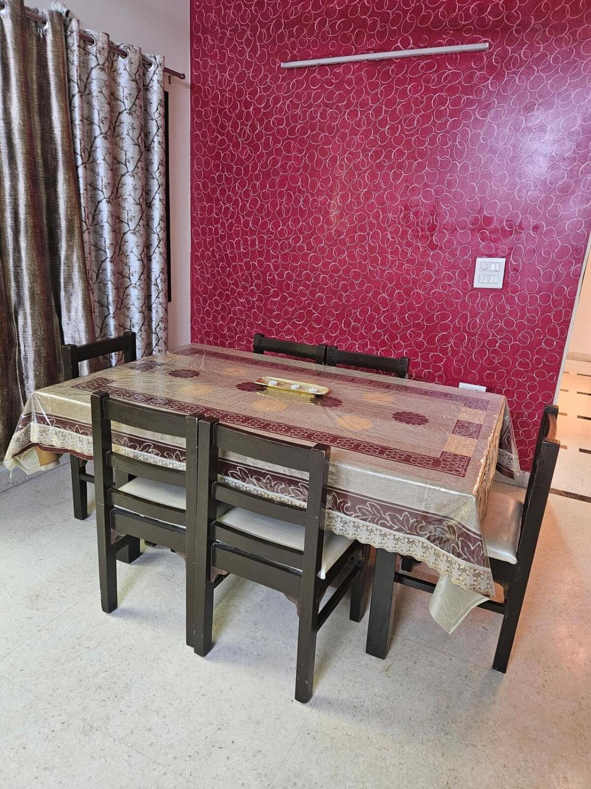 Away A Spacious Abode New Delhi